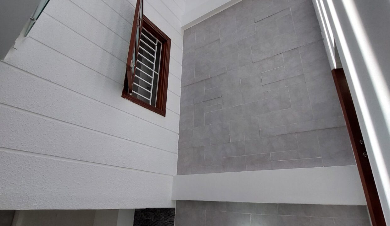 IMG_1652504293758_1654445847894