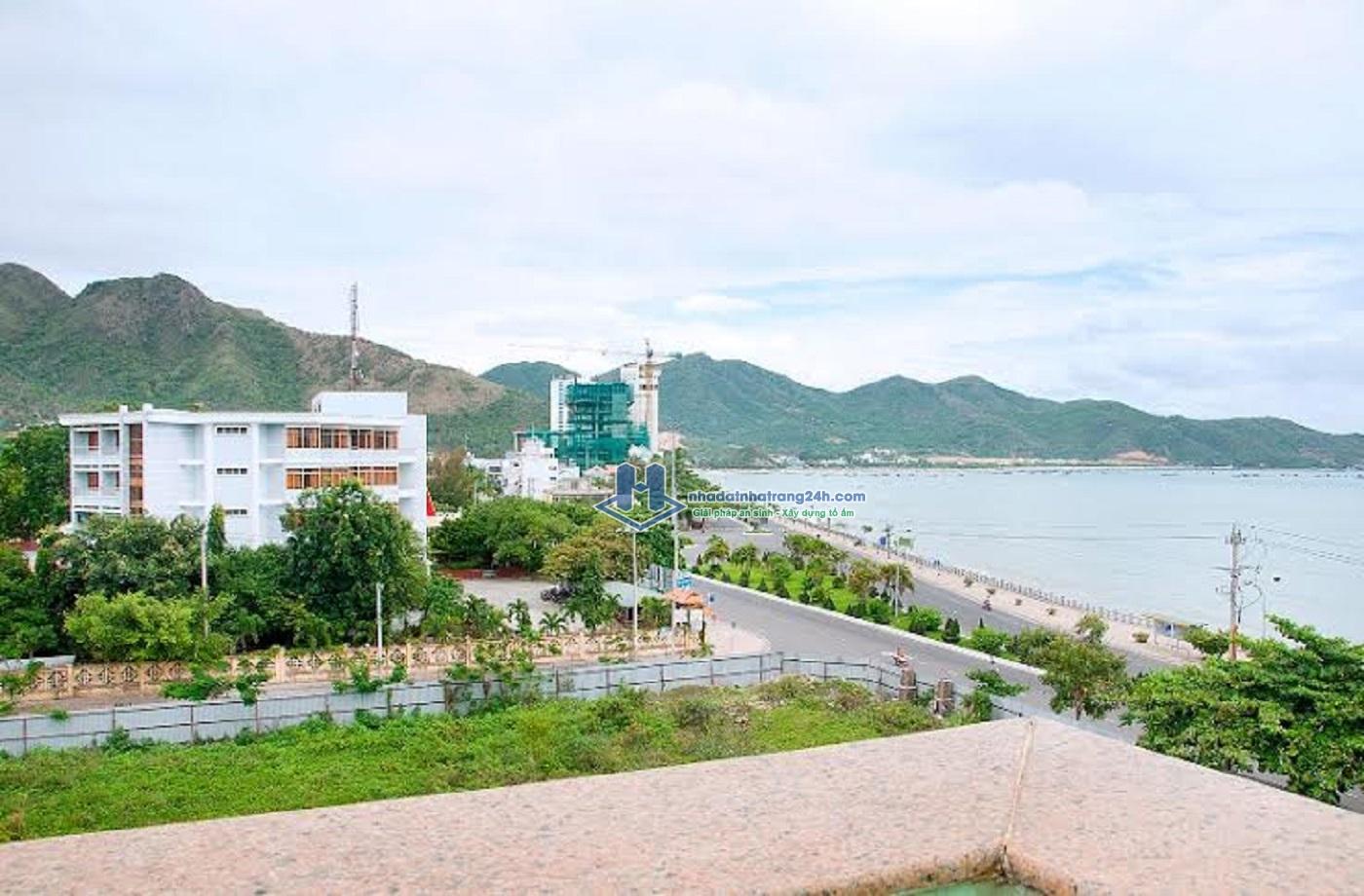 Bán khách sạn tiêu chuẩn 2 sao – sát biển Phạm Văn Đồng 50m – Nha Trang